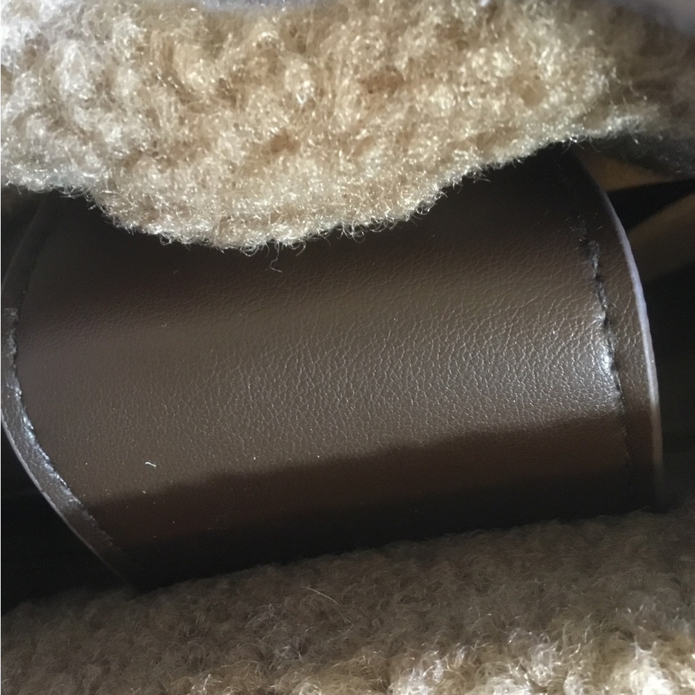 Brown Sherpa Tote Bag - Picture 5 of 13